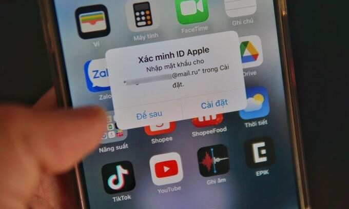 Cảnh báo trên mạng xã hội về thông báo Xác minh ID Apple